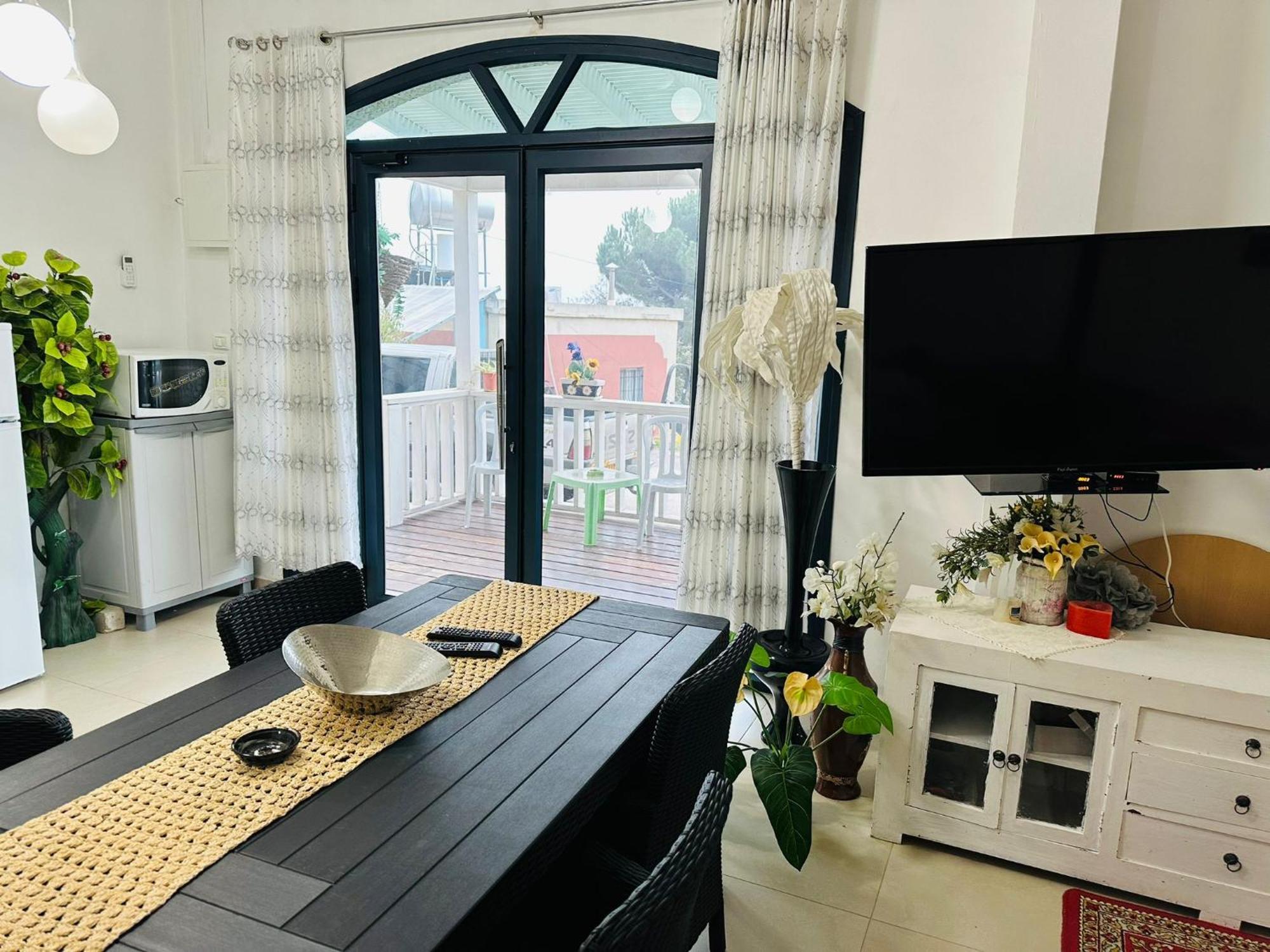 Hermon Accommodation 마즈달 샴스 객실 사진